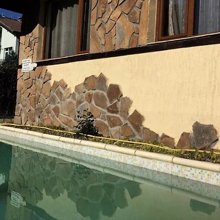 Sea Side Specious 2 Bedroom Apartament